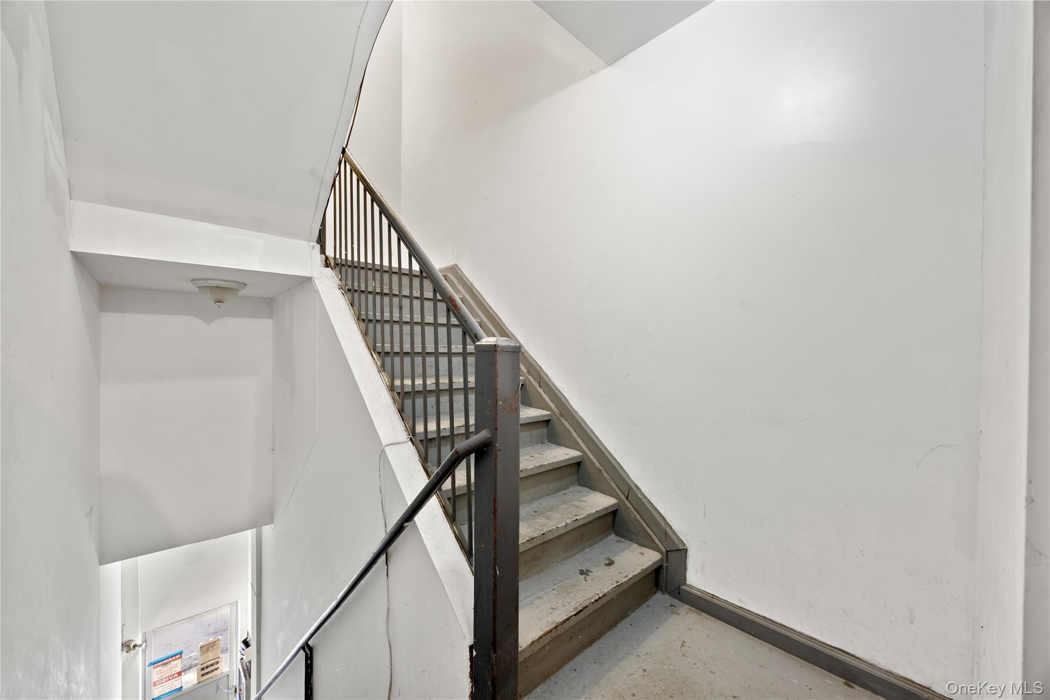 131-44 40 Road – For Sale photo 8