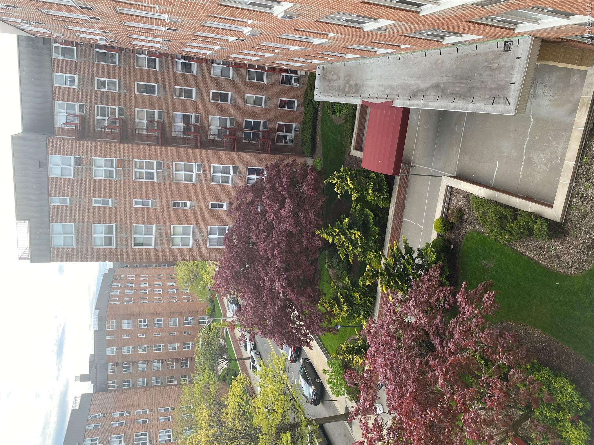 2 Sadore Lane, Unit 5Z photo 5