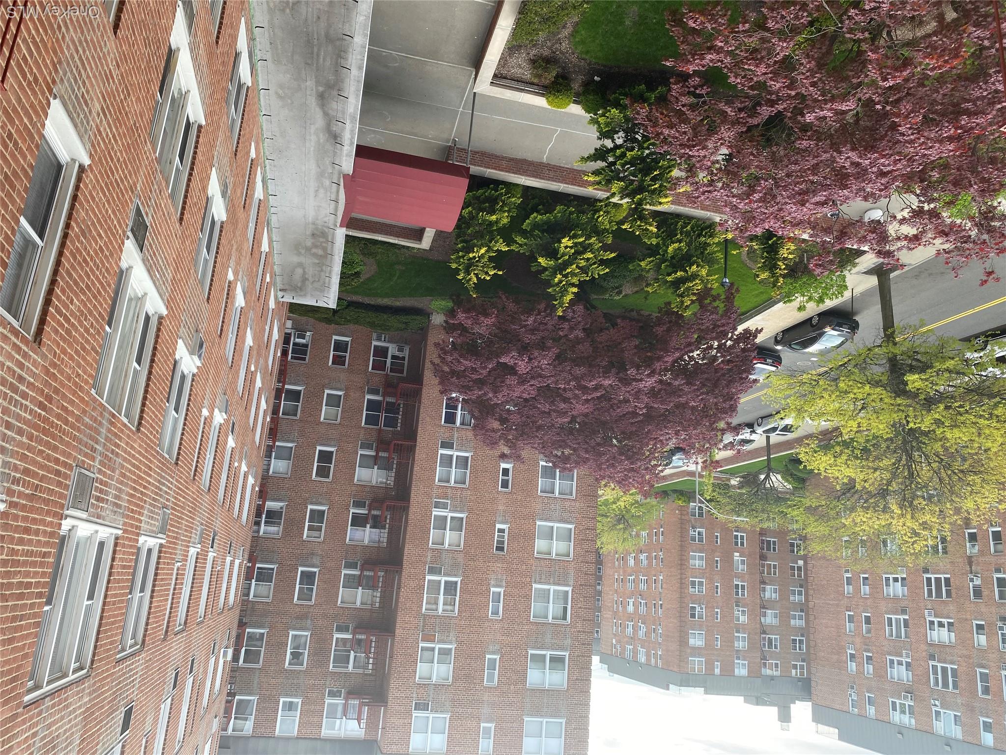 2 Sadore Lane, Unit 5Z photo 23