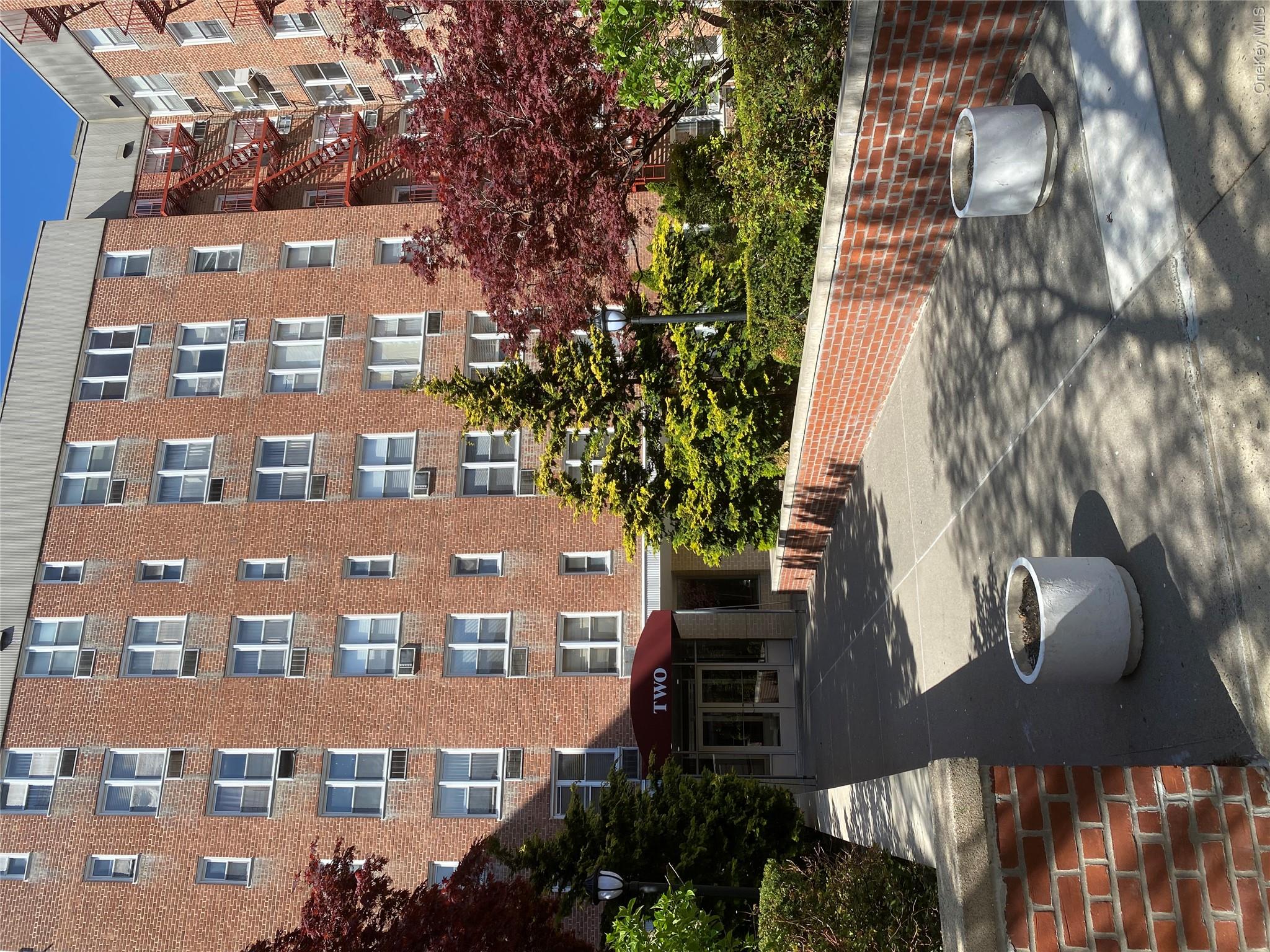 2 Sadore Lane, Unit 5Z photo 2