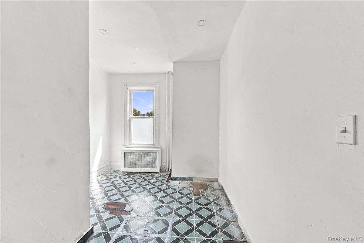 228 N 5th Avenue – For Sale photo 18