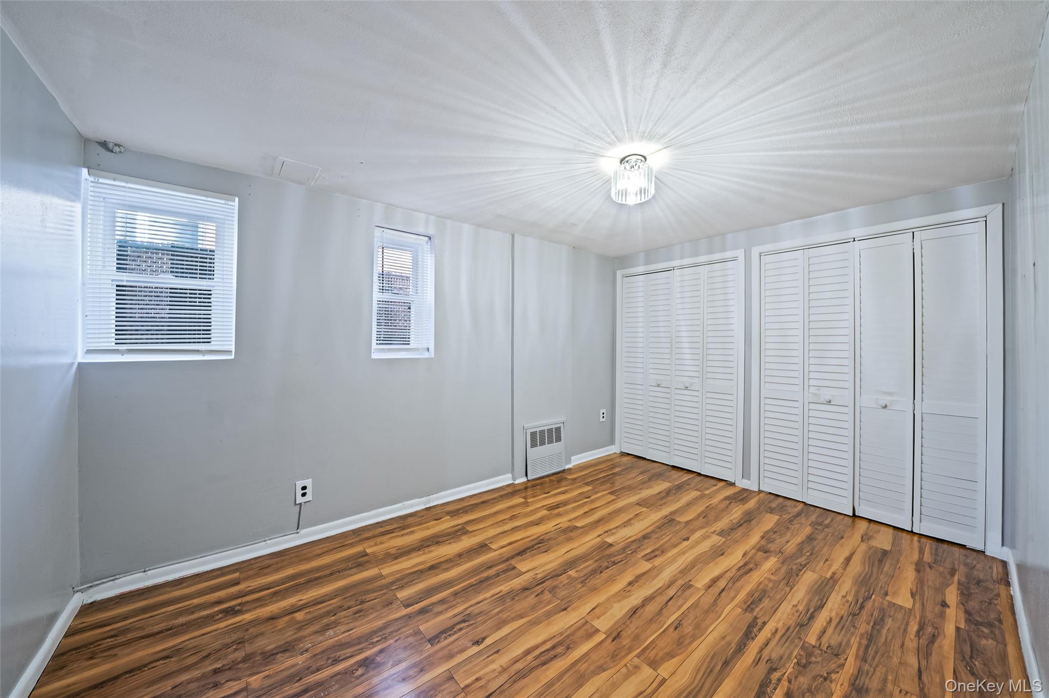 1318 East 58th Street, Unit 1 photo 7