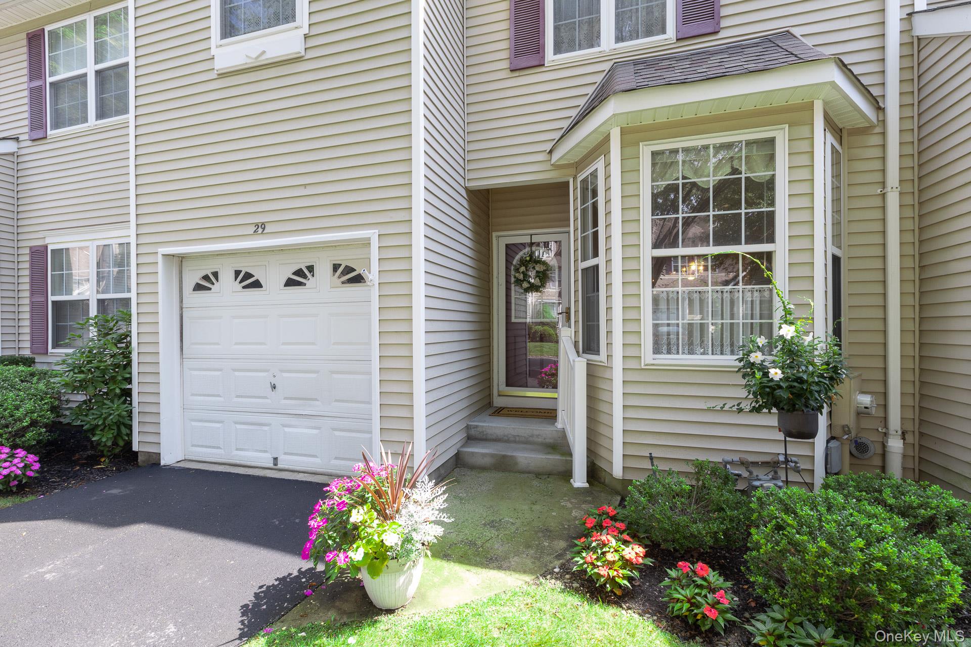 29 Avery Court – For Sale photo 3