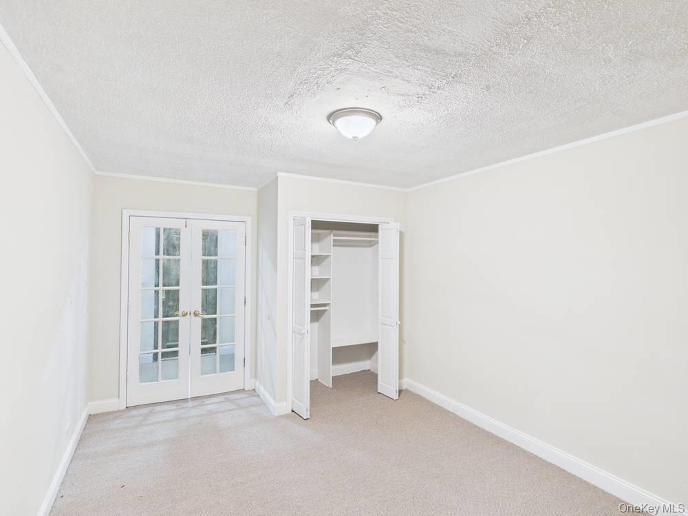 88-10 34 Avenue, Unit 3K photo 3