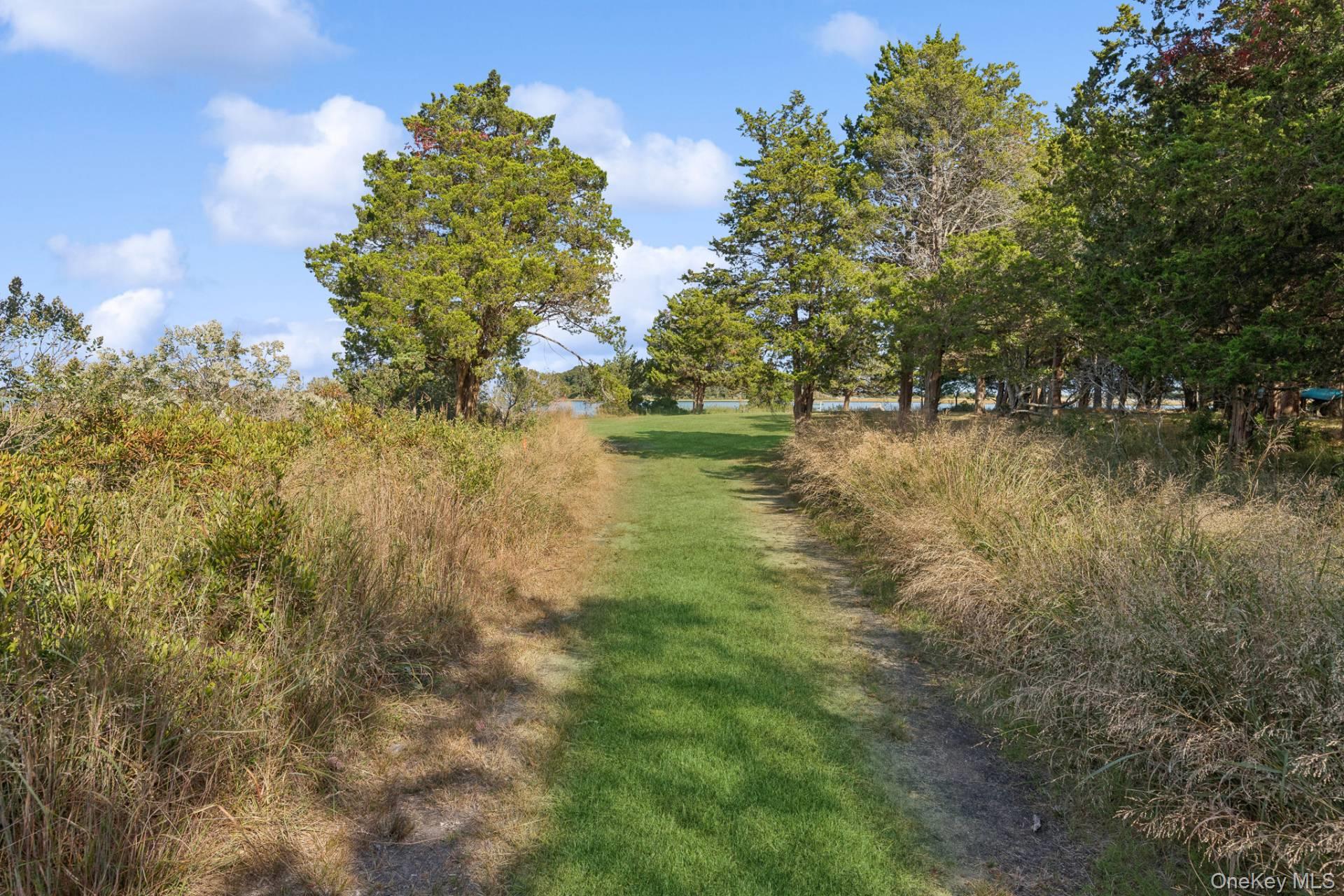 99 Old Stone Highway – For Sale photo 32