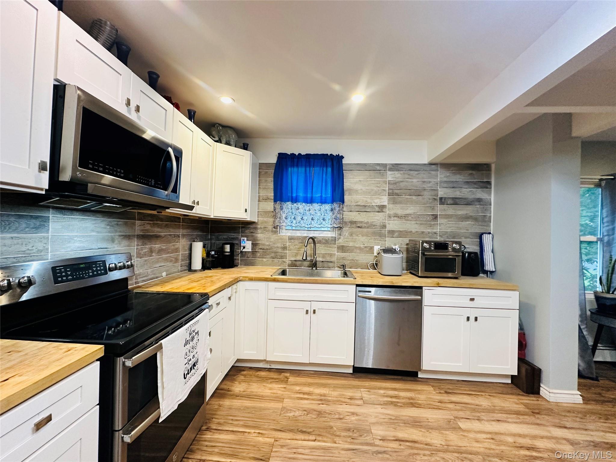 14 Macdonnell Heights – For Sale photo 7