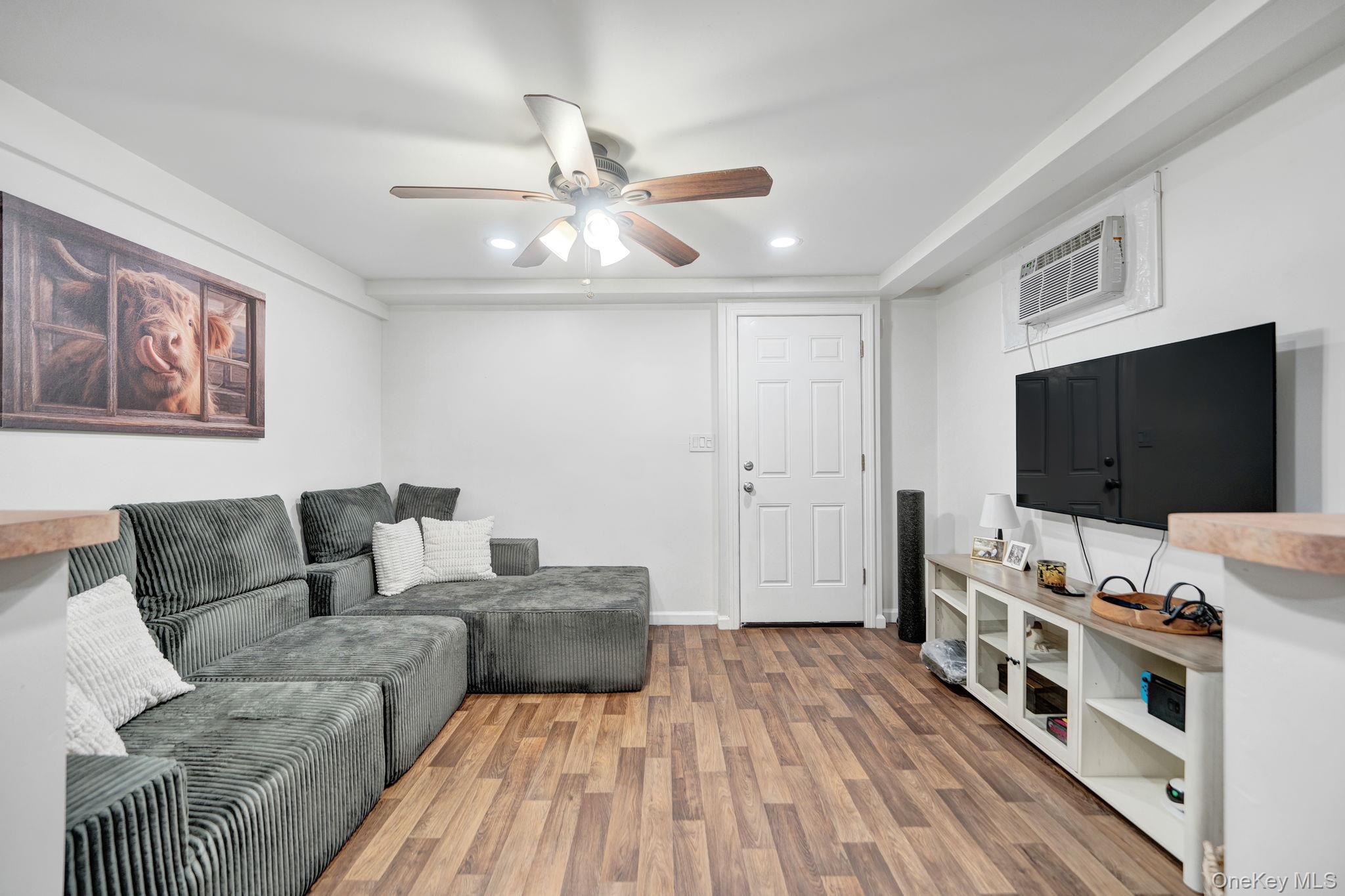 103 Queens Avenue – For Sale photo 34