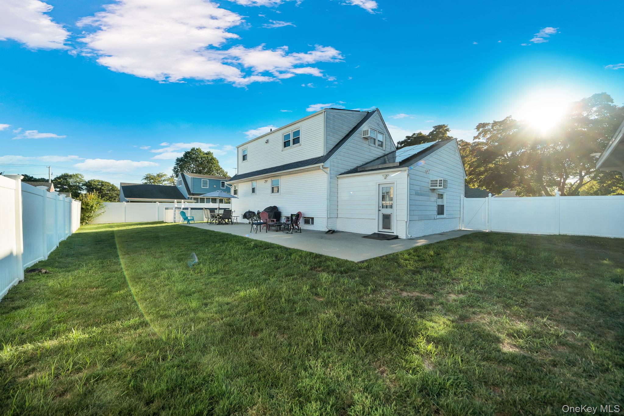 103 Queens Avenue – For Sale photo 35