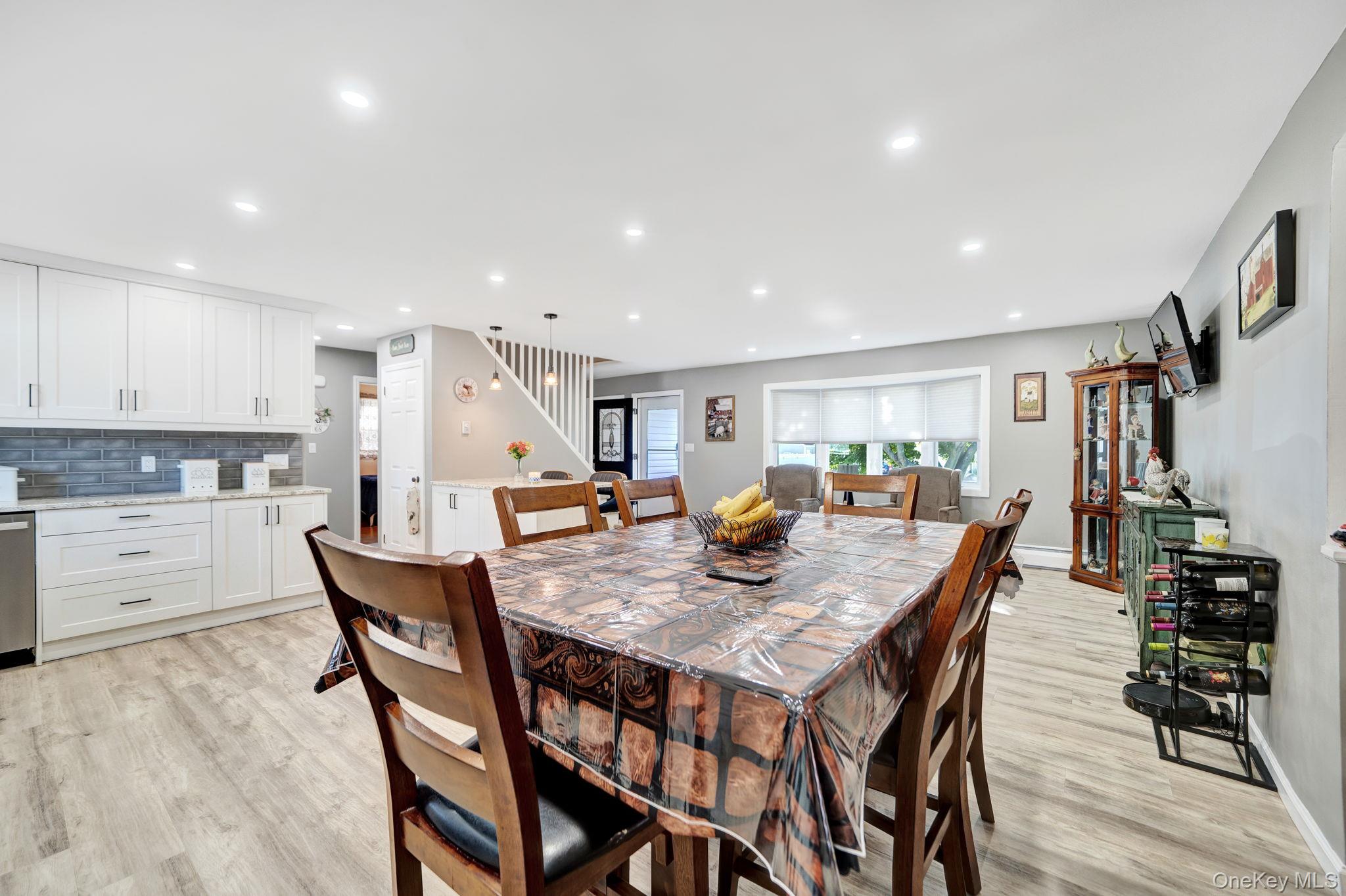 103 Queens Avenue – For Sale photo 13