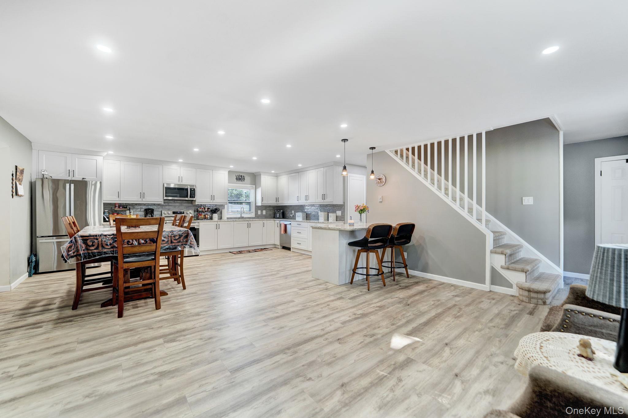 103 Queens Avenue – For Sale photo 6