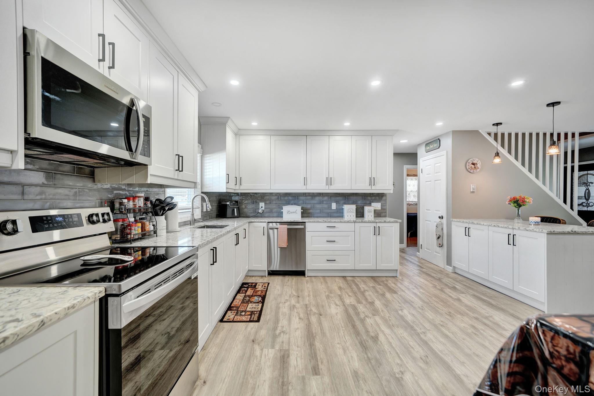 103 Queens Avenue – For Sale photo 8