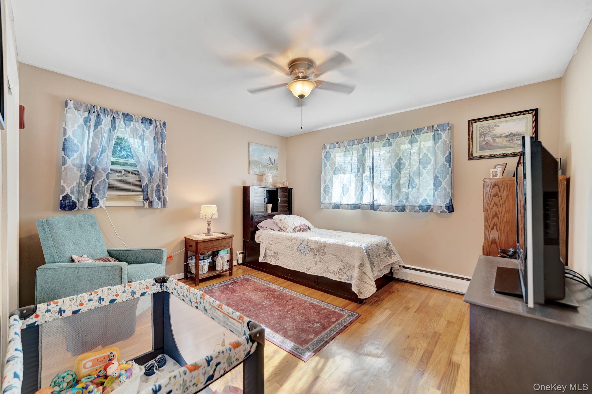 103 Queens Avenue – For Sale photo 21