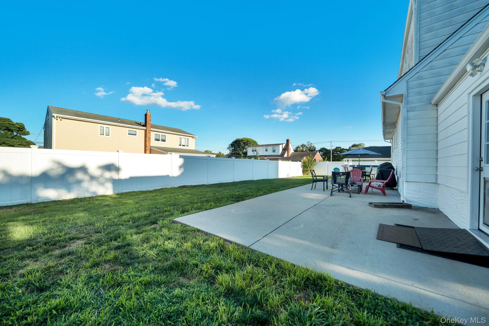 103 Queens Avenue – For Sale photo 38