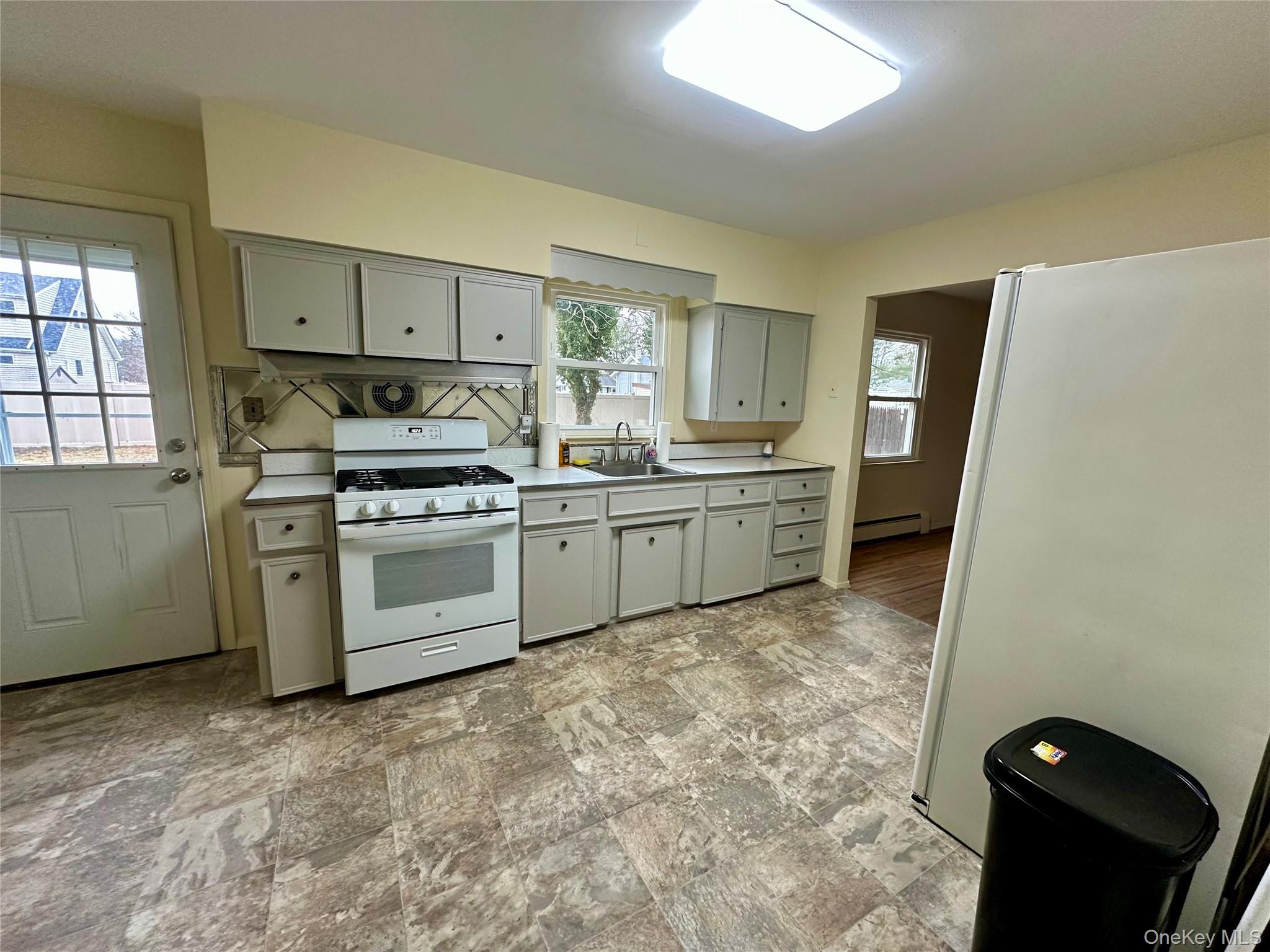 74 Clifton Place – For Rent photo 2