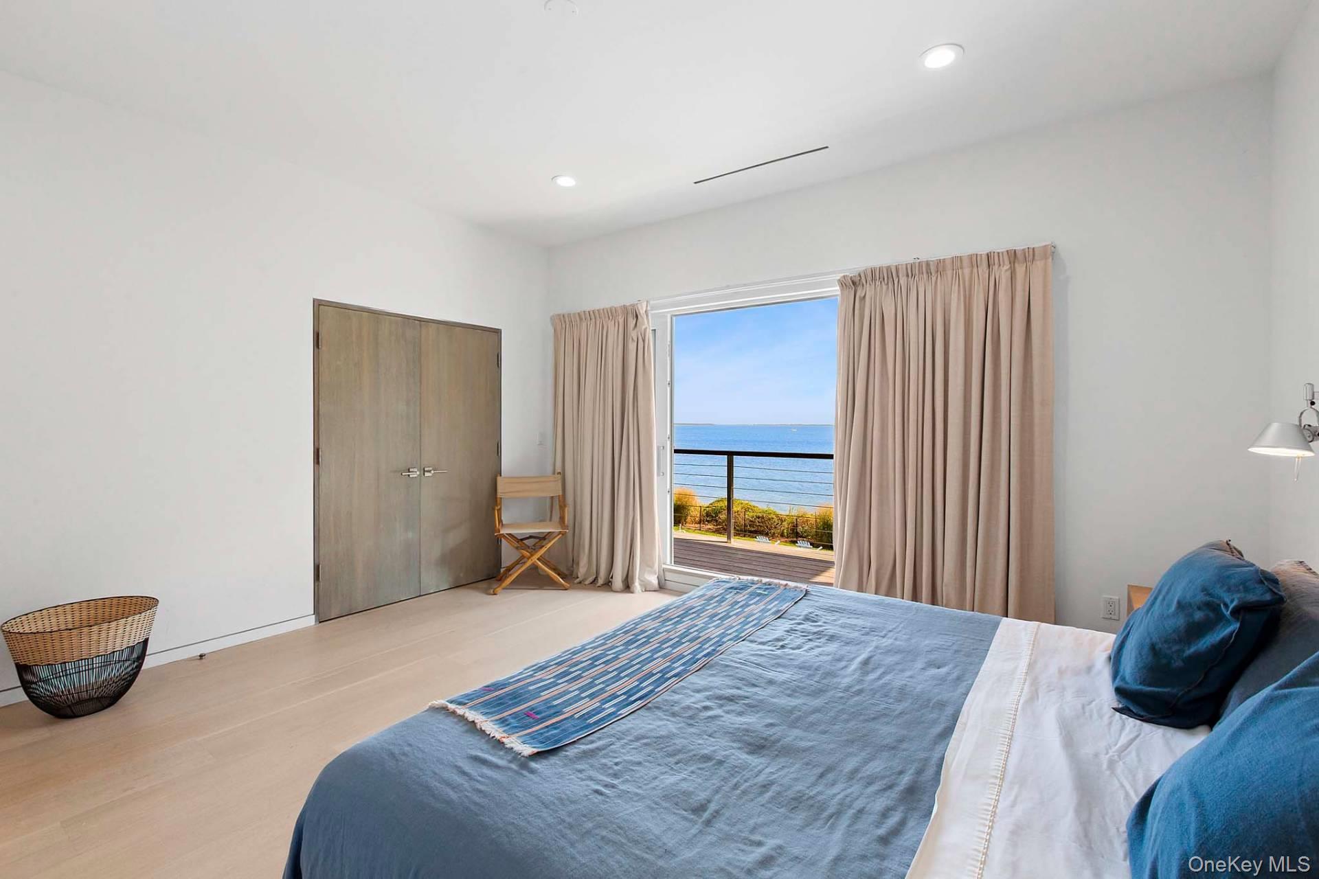 6 & 8 Russell Lane – For Rent photo 19