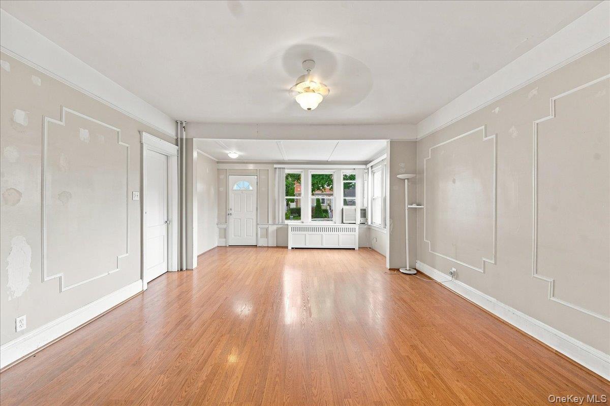 860 Hollywood Avenue – For Sale photo 6