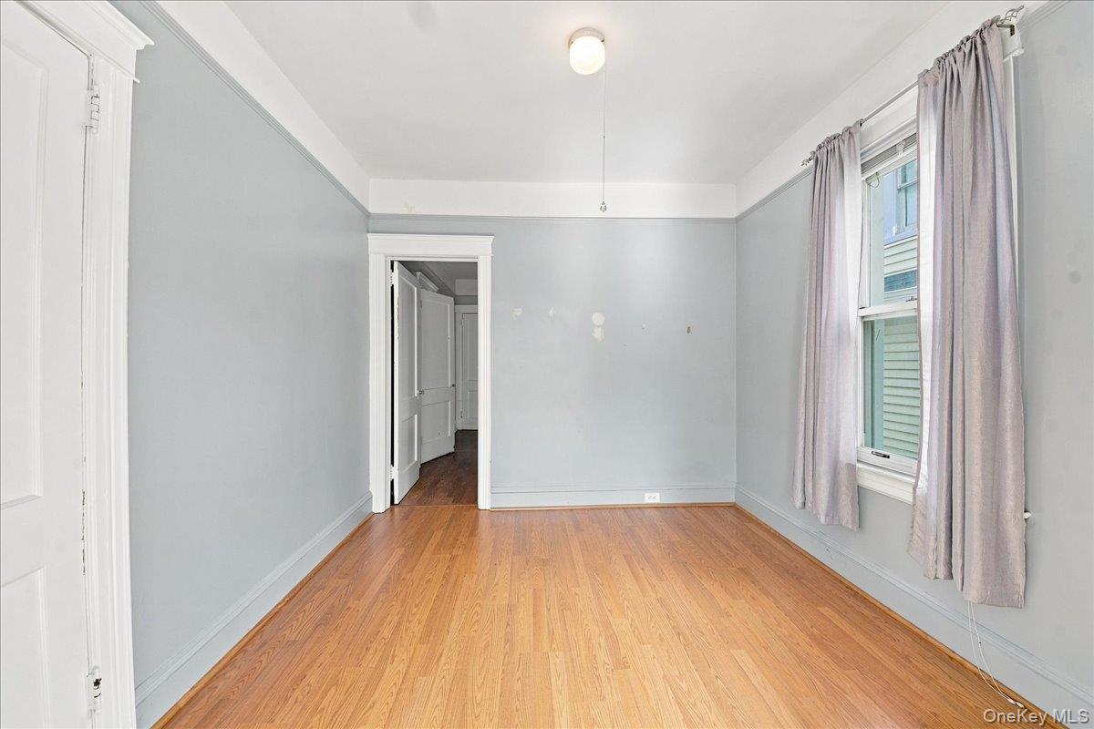 860 Hollywood Avenue – For Sale photo 10