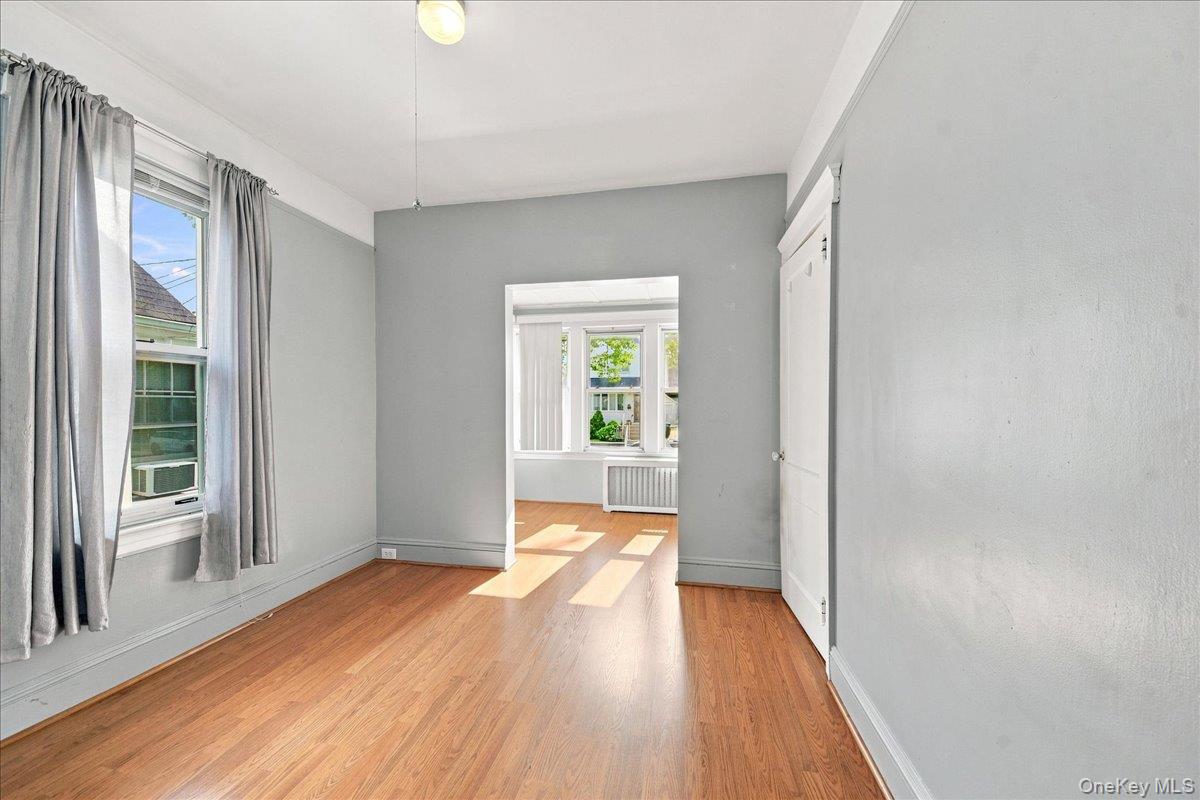 860 Hollywood Avenue – For Sale photo 9