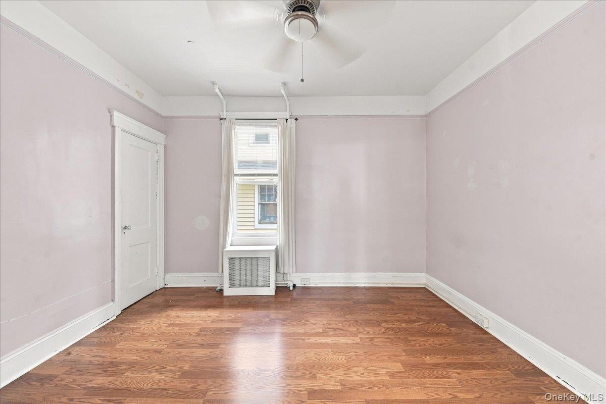 860 Hollywood Avenue – For Sale photo 11