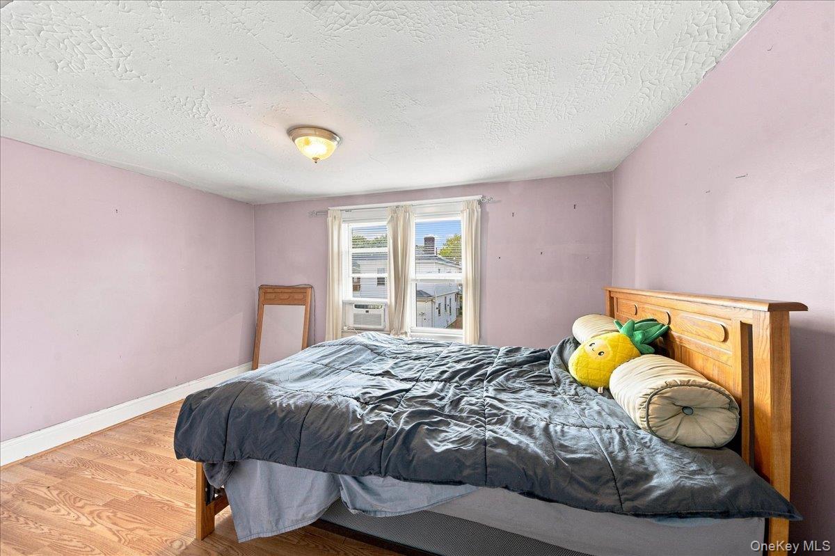 860 Hollywood Avenue – For Sale photo 18