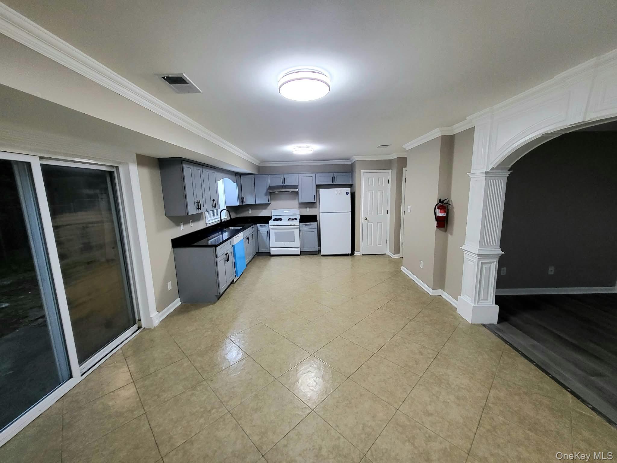 17 Blanchard Street – For Rent photo 4