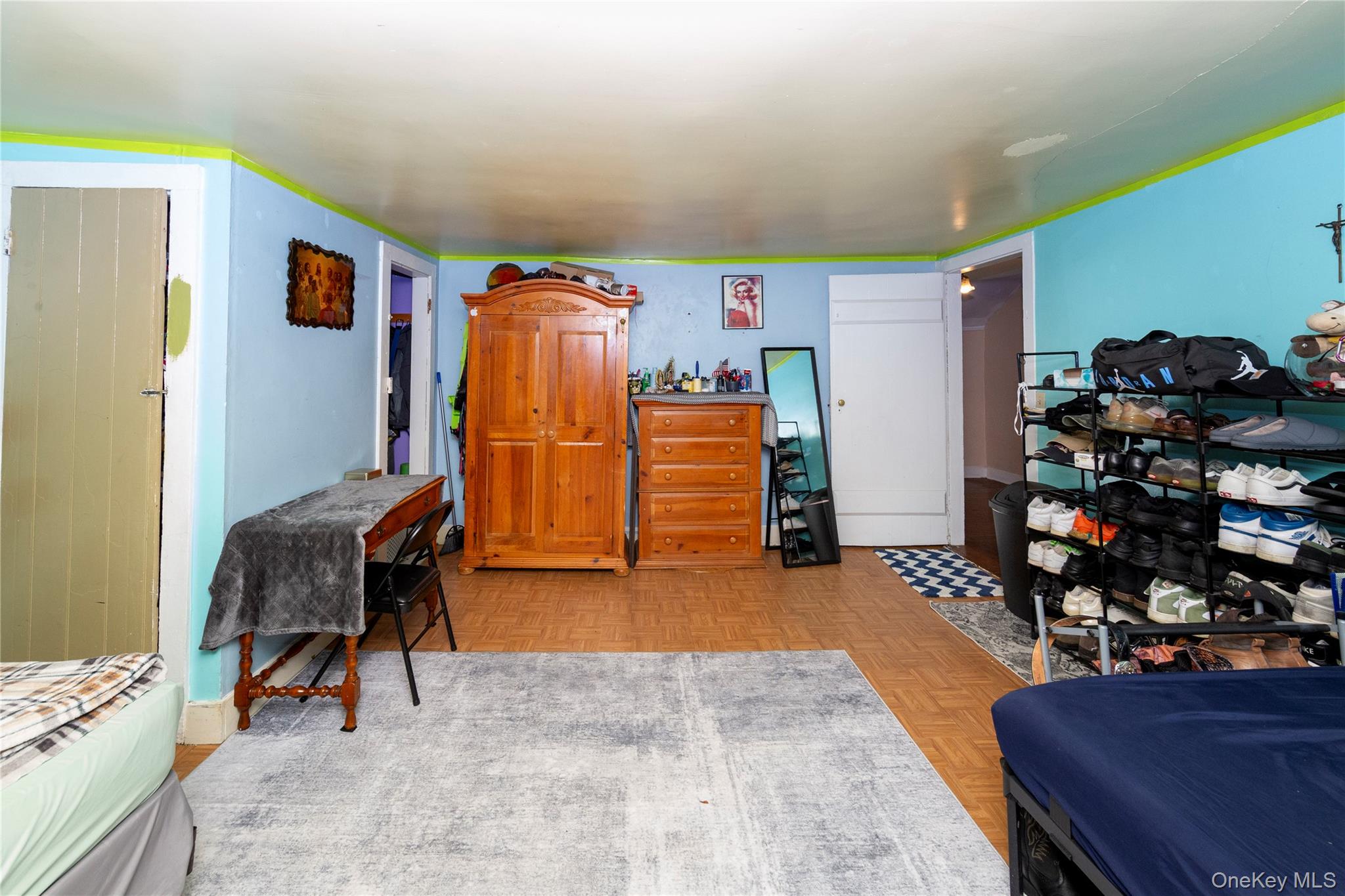 5 Henry Street – For Sale photo 20