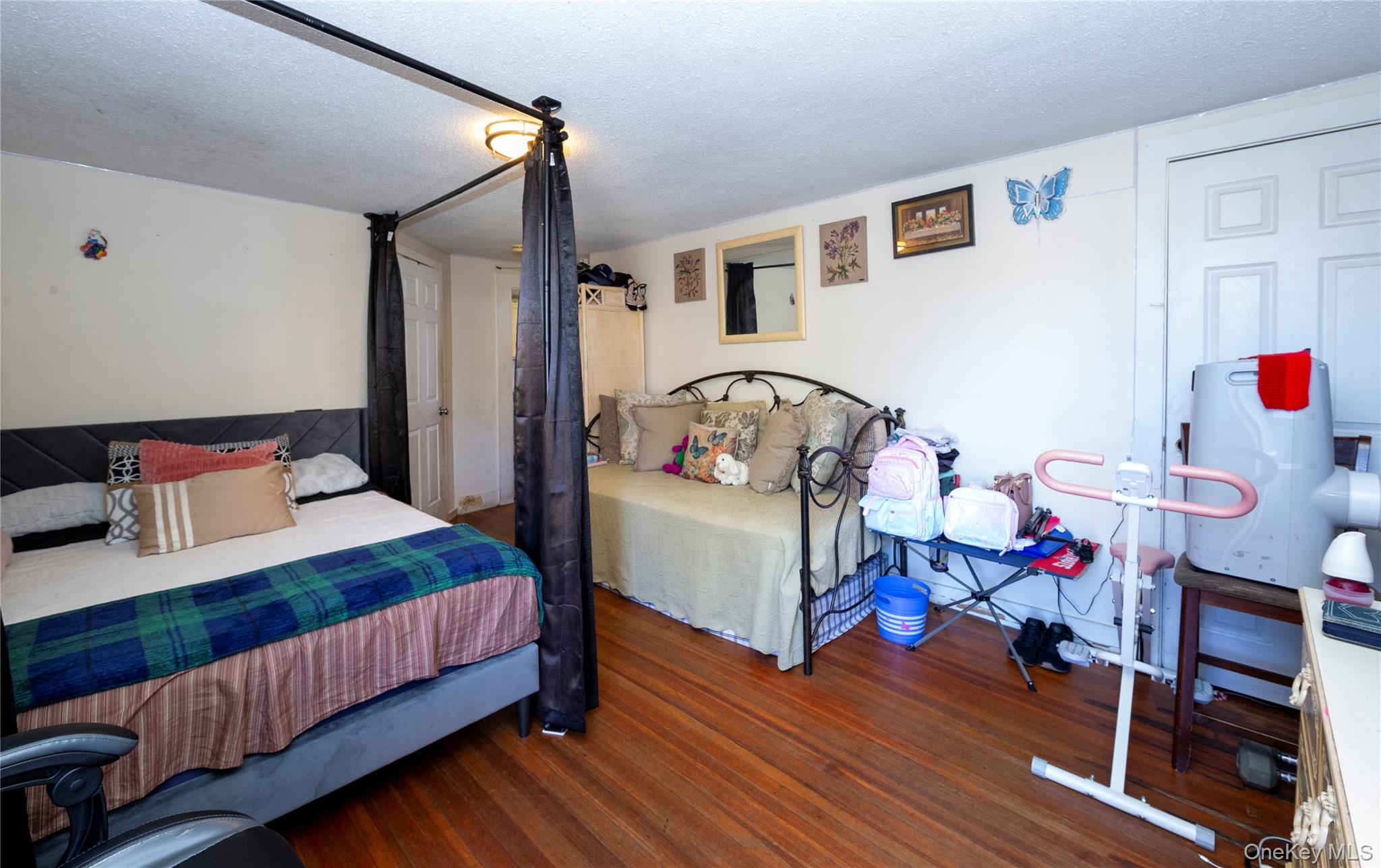 5 Henry Street – For Sale photo 26