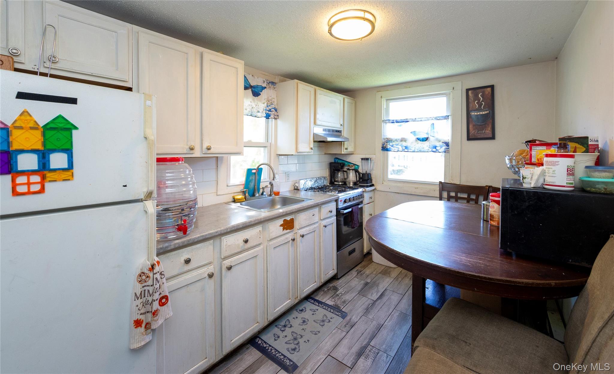 5 Henry Street – For Sale photo 27
