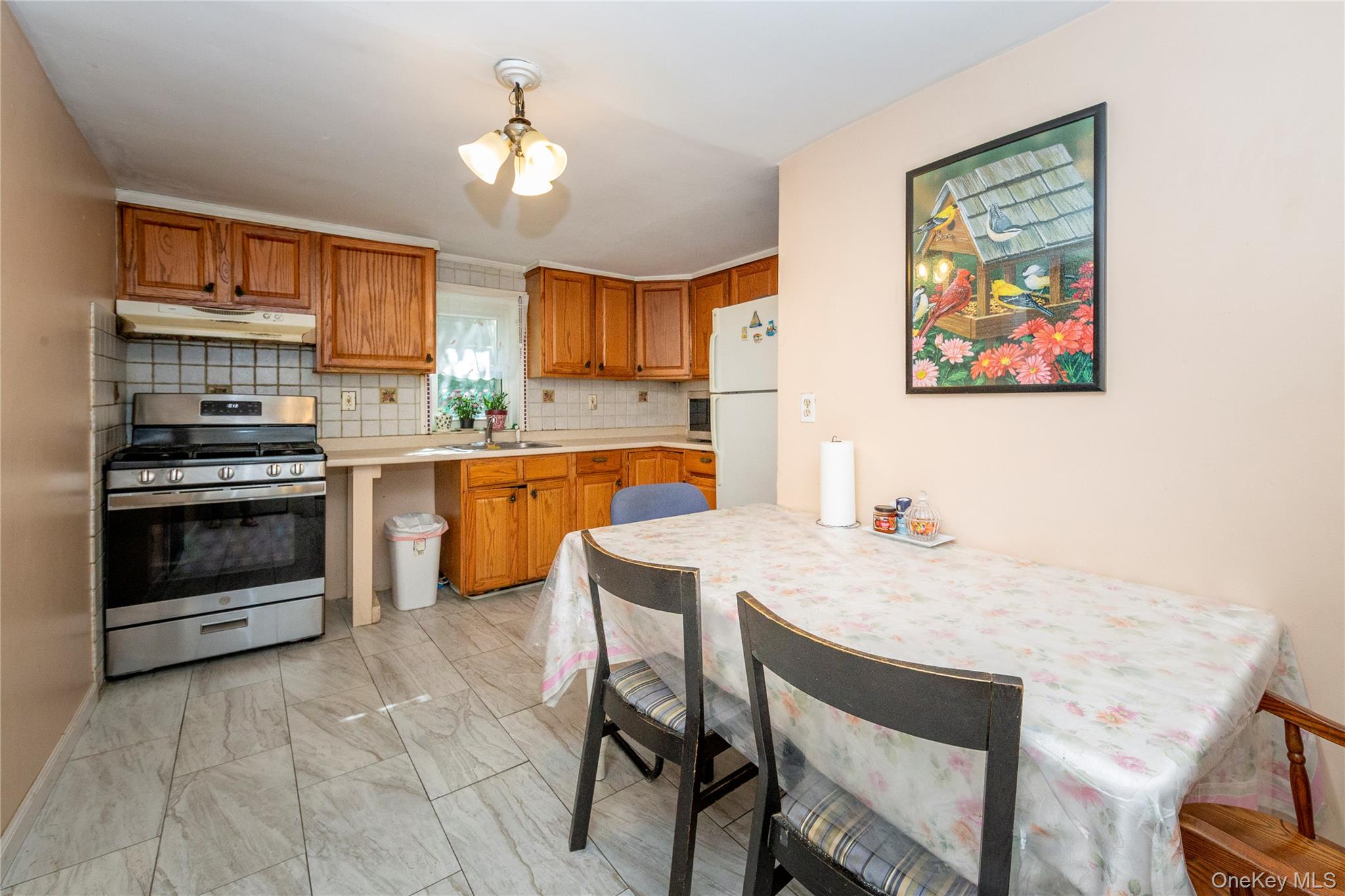 5 Henry Street – For Sale photo 11