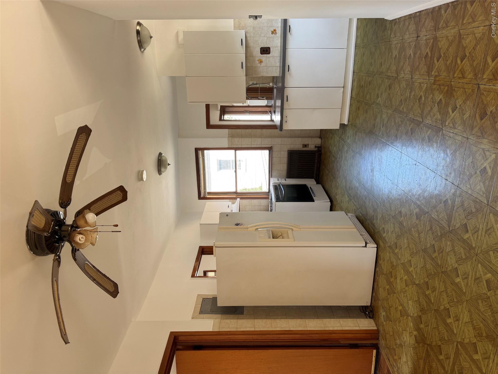 6151 56th Avenue – For Sale photo 9