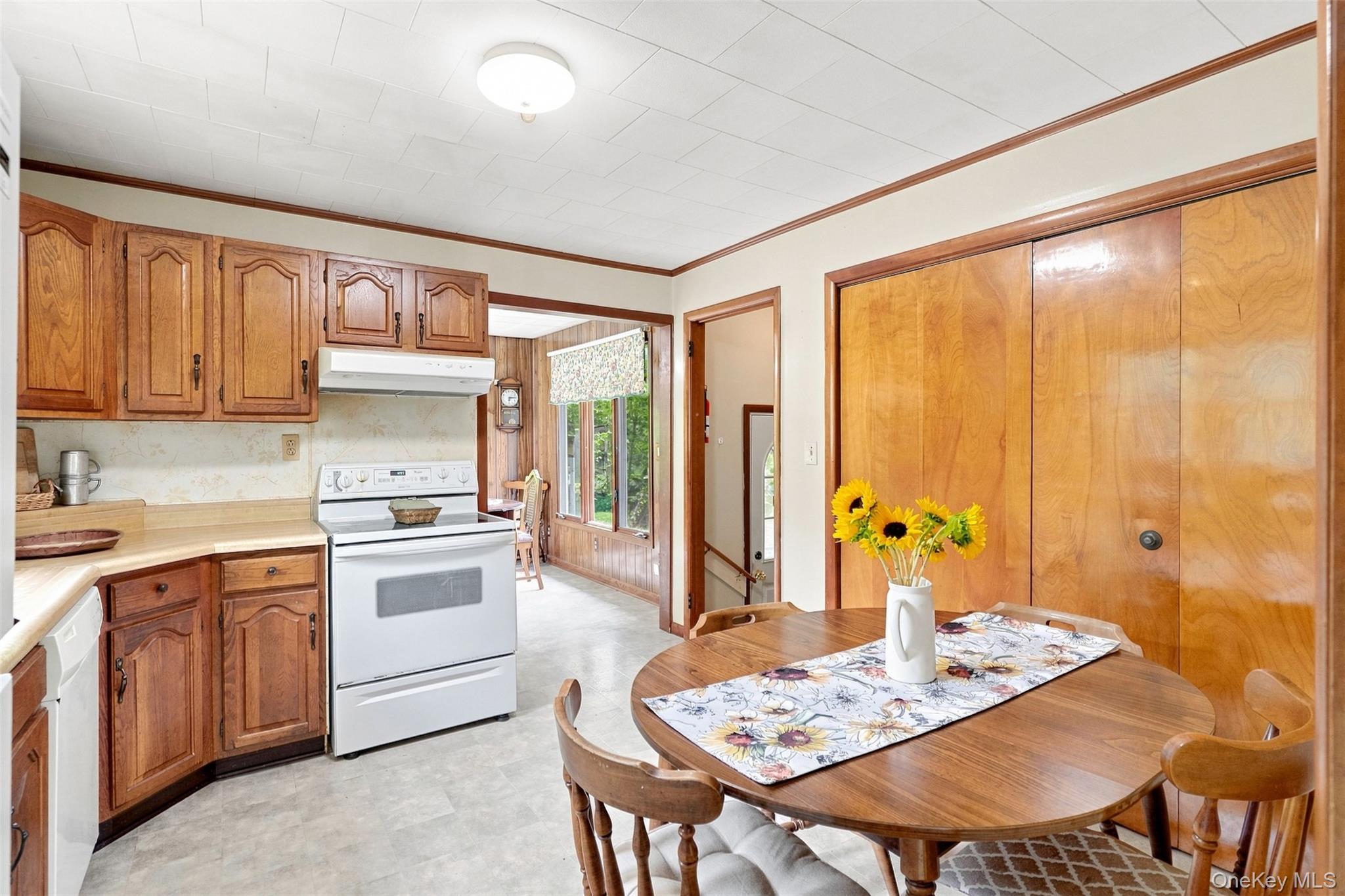 31 Red Barn Road – For Sale photo 13