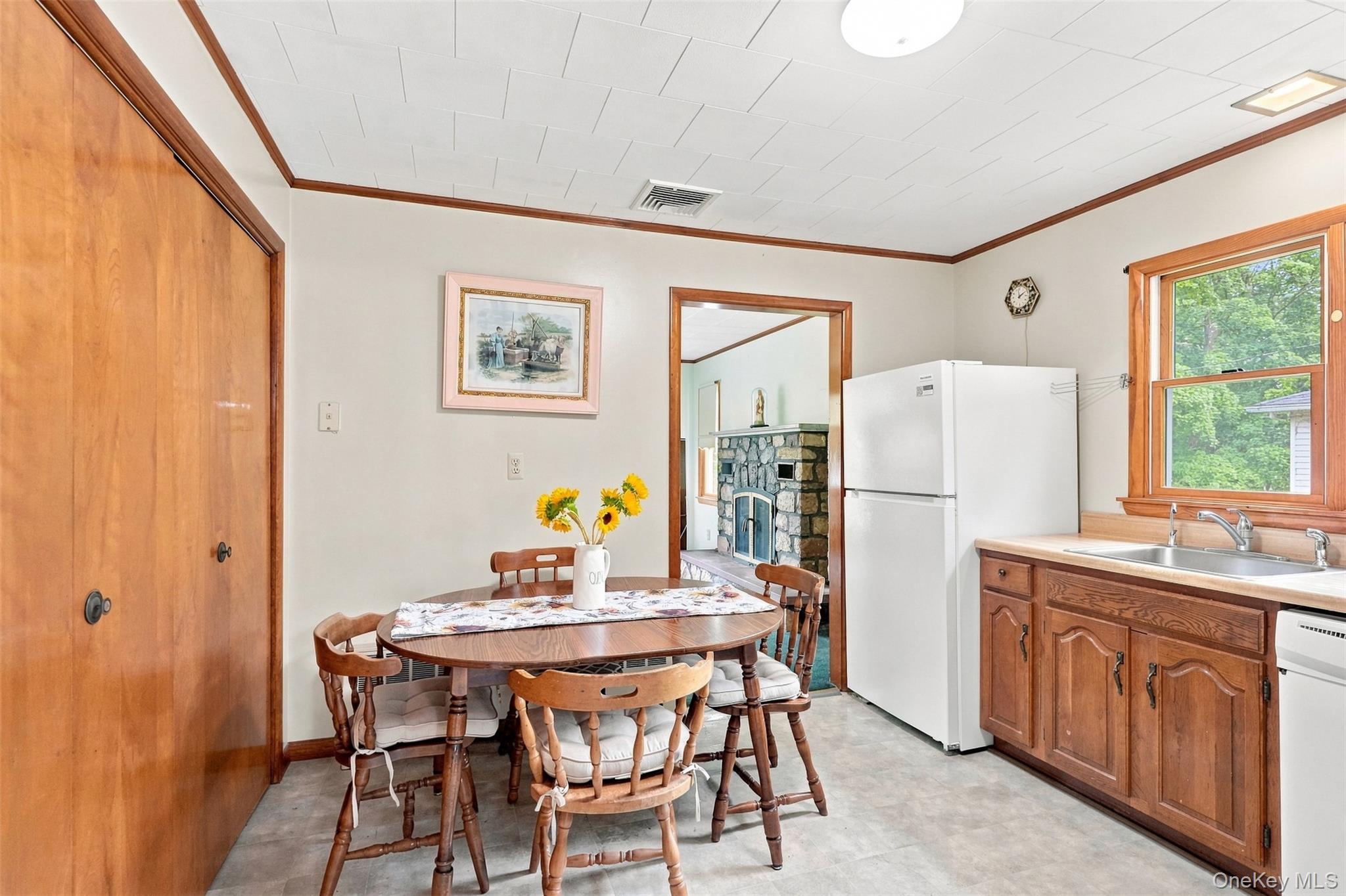 31 Red Barn Road – For Sale photo 17