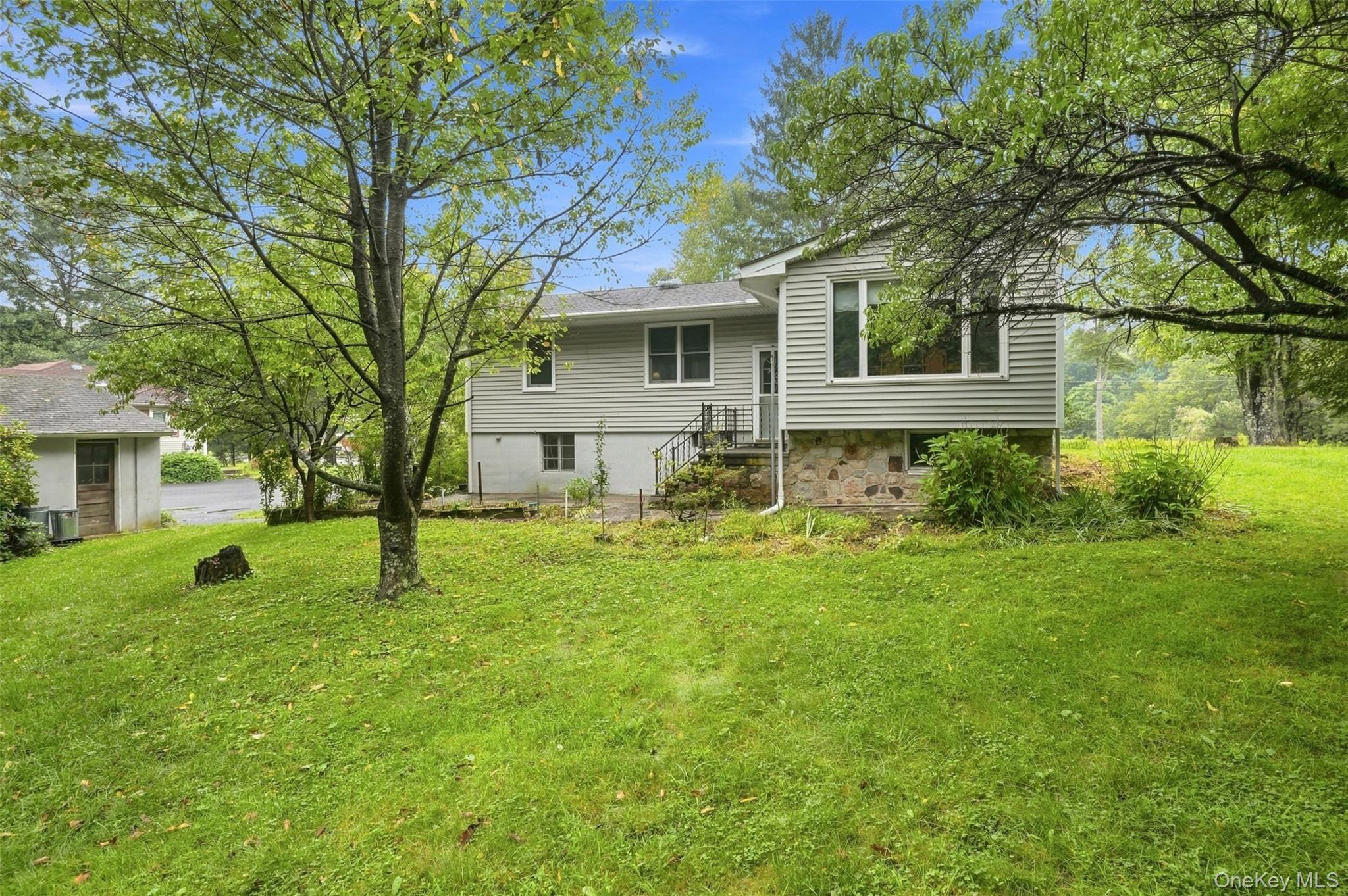 31 Red Barn Road – For Sale photo 39