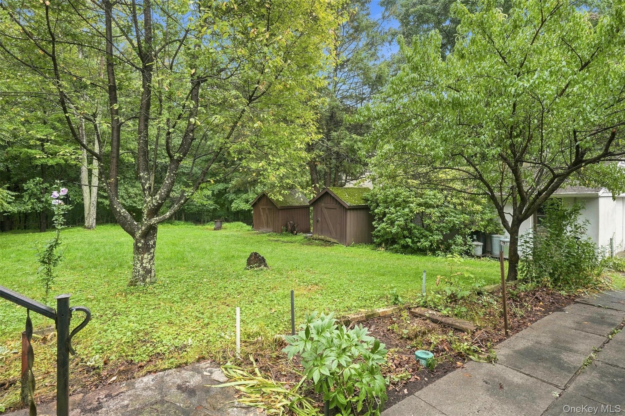 31 Red Barn Road – For Sale photo 42