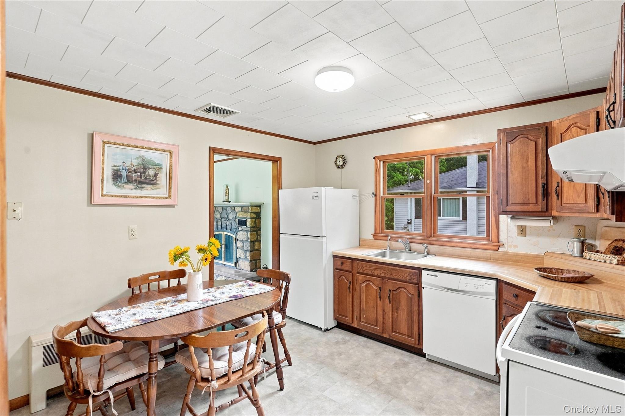 31 Red Barn Road – For Sale photo 16