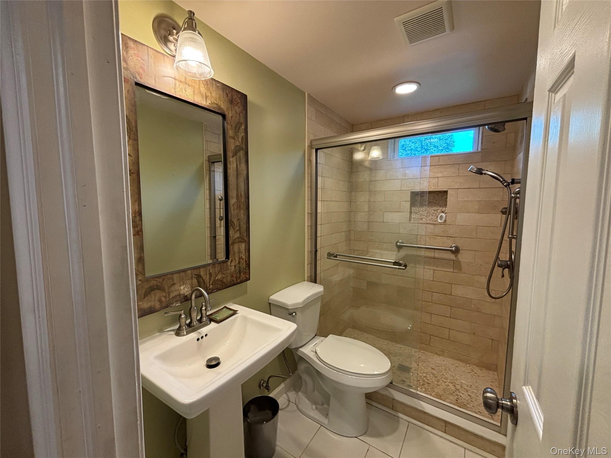 103 West Lane, Unit 12B Witt L photo 21
