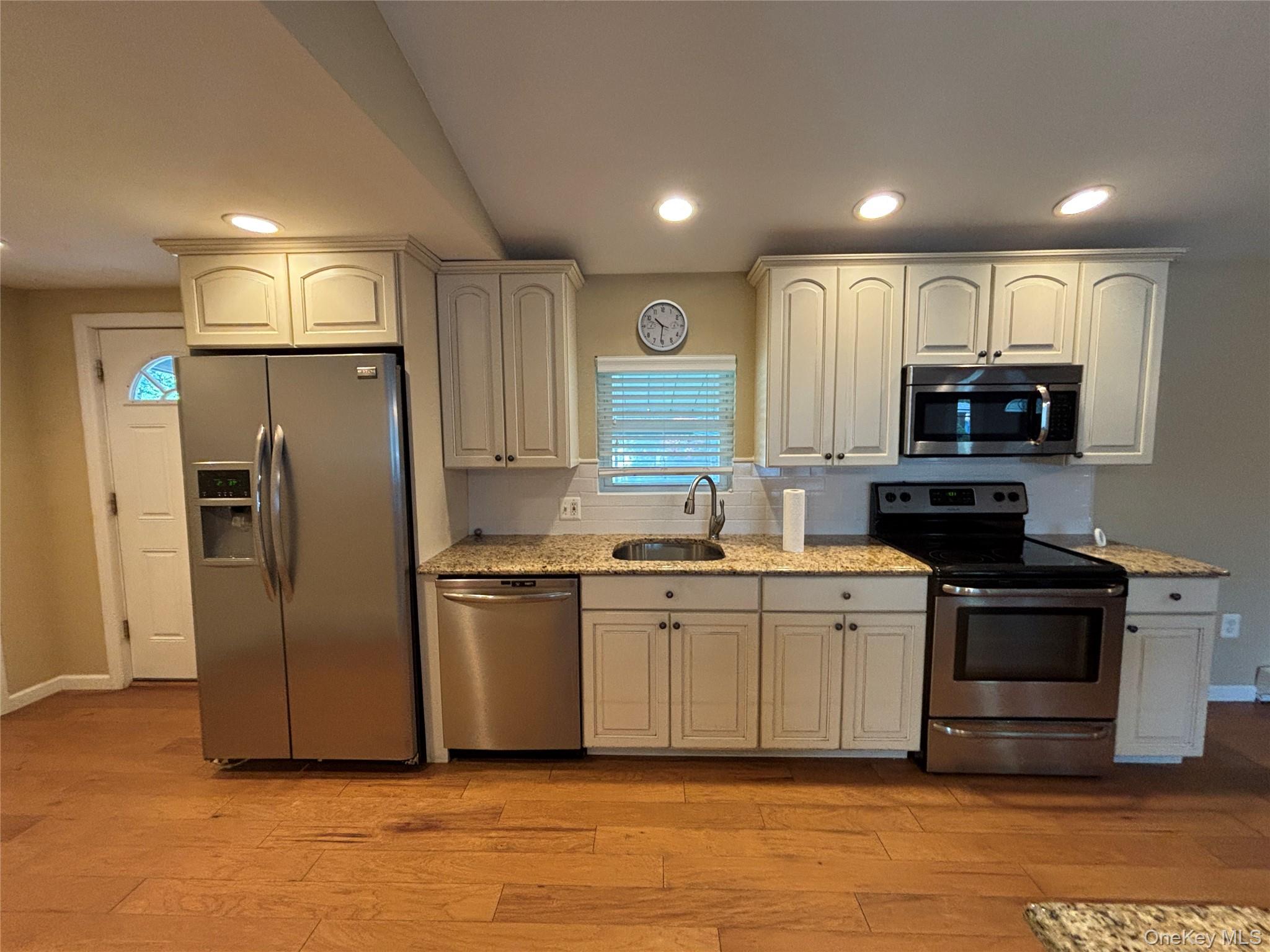 103 West Lane, Unit 12B Witt L photo 11