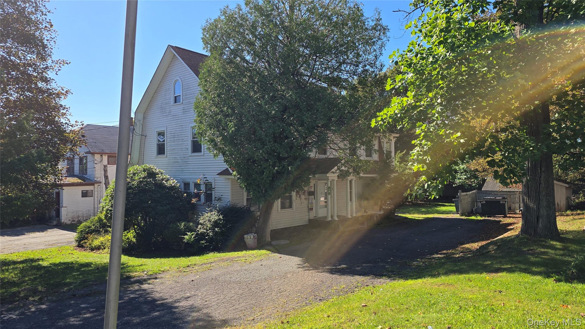 16 Jones Street – For Sale photo 2