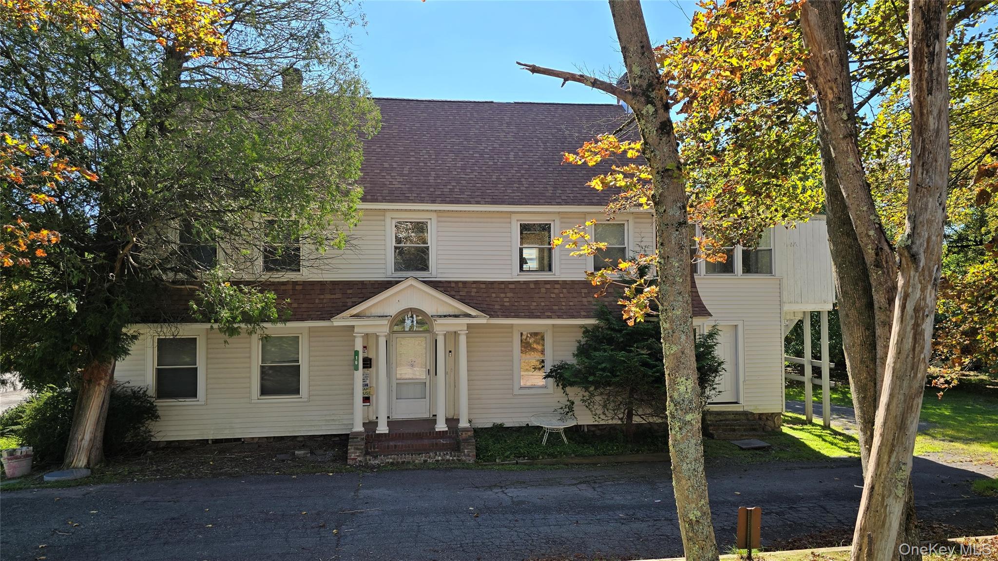 16 Jones Street – For Sale photo 3