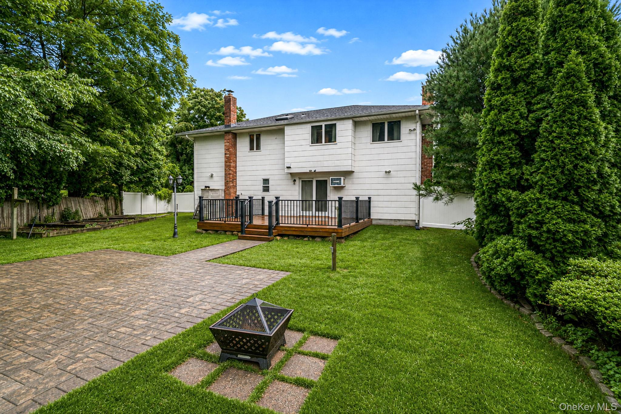 6 North Avenue – For Sale photo 7
