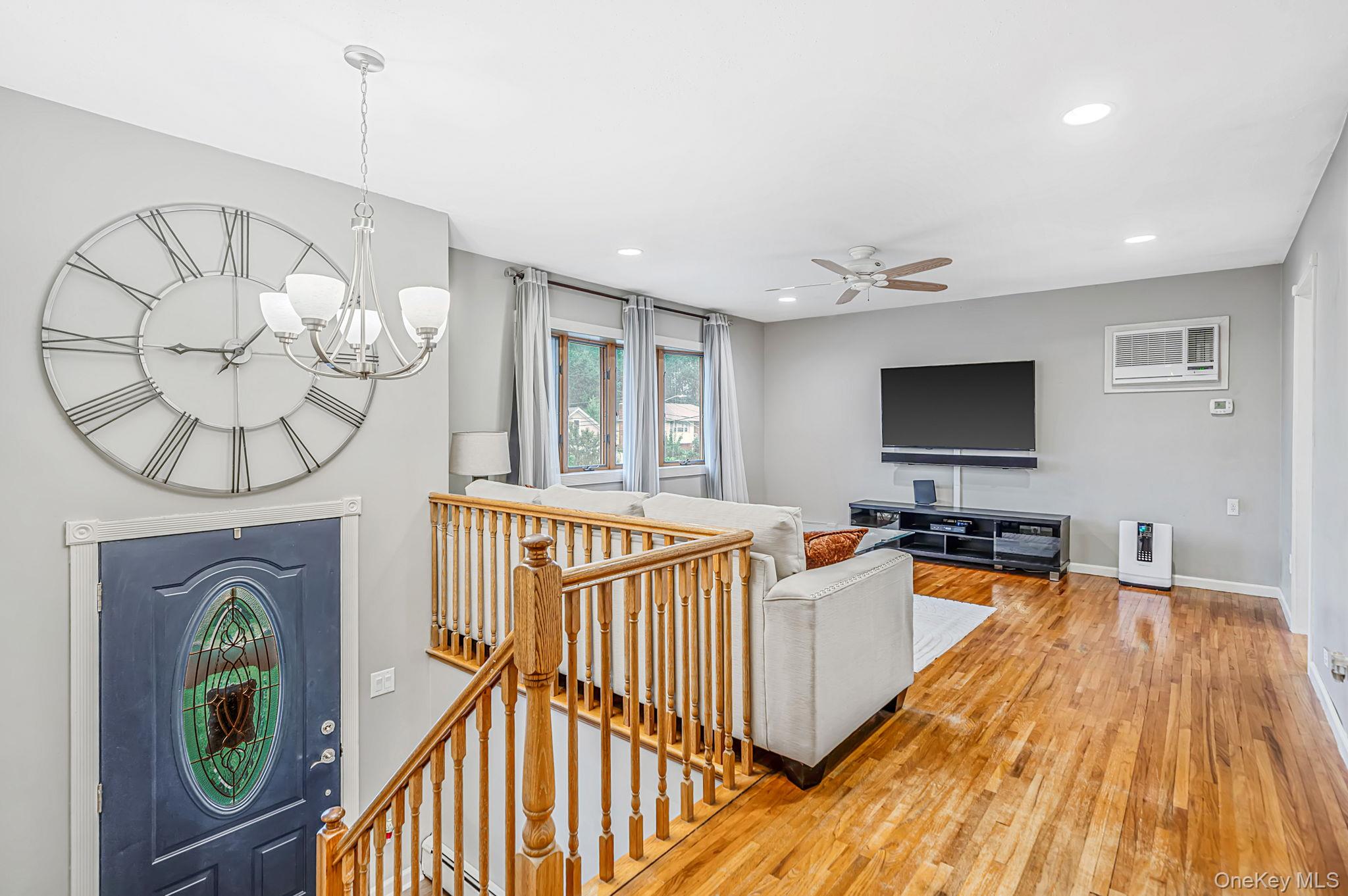 6 North Avenue – For Sale photo 9