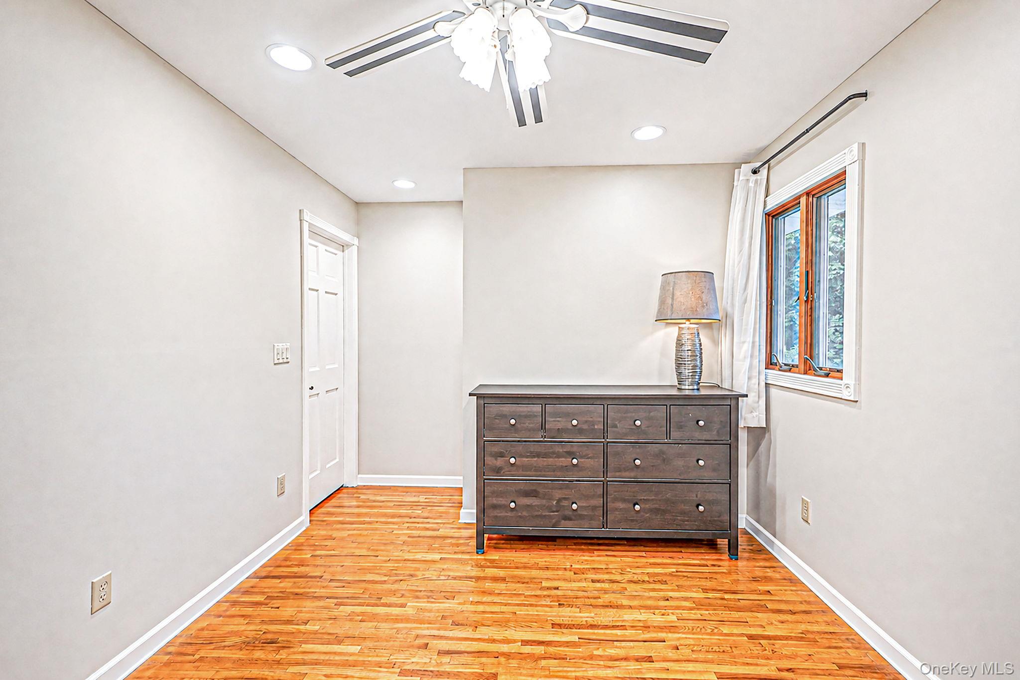 6 North Avenue – For Sale photo 22