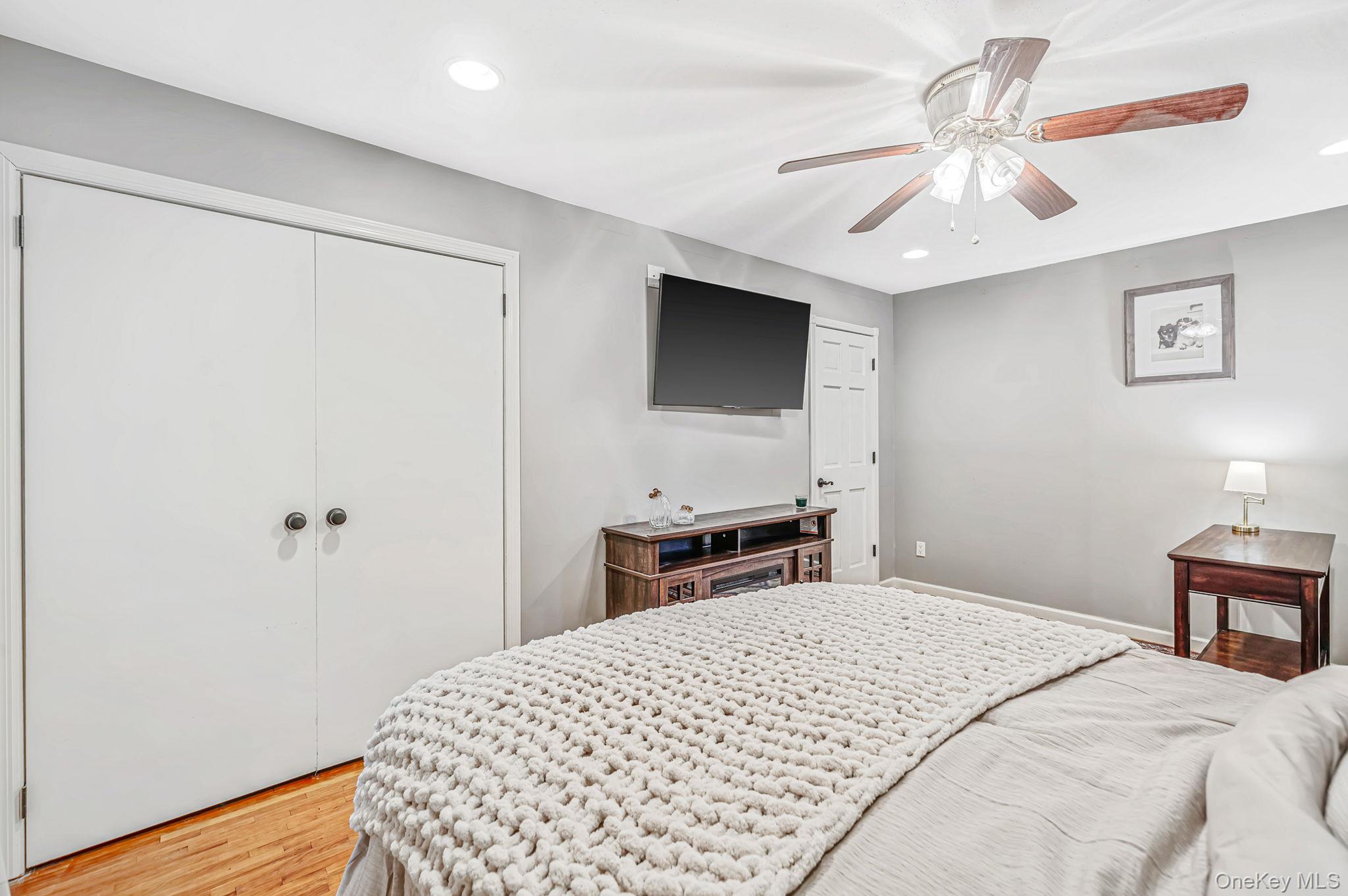 6 North Avenue – For Sale photo 18