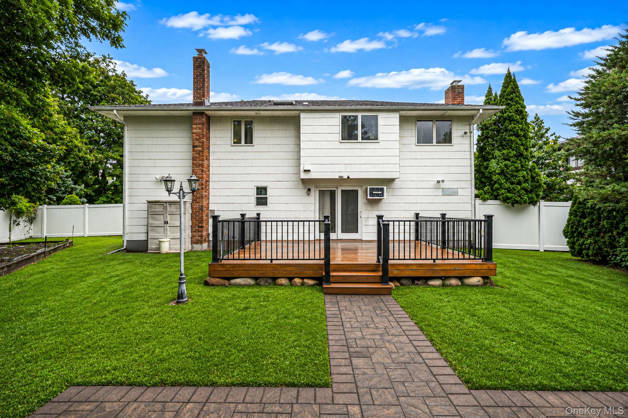 6 North Avenue – For Sale photo 6