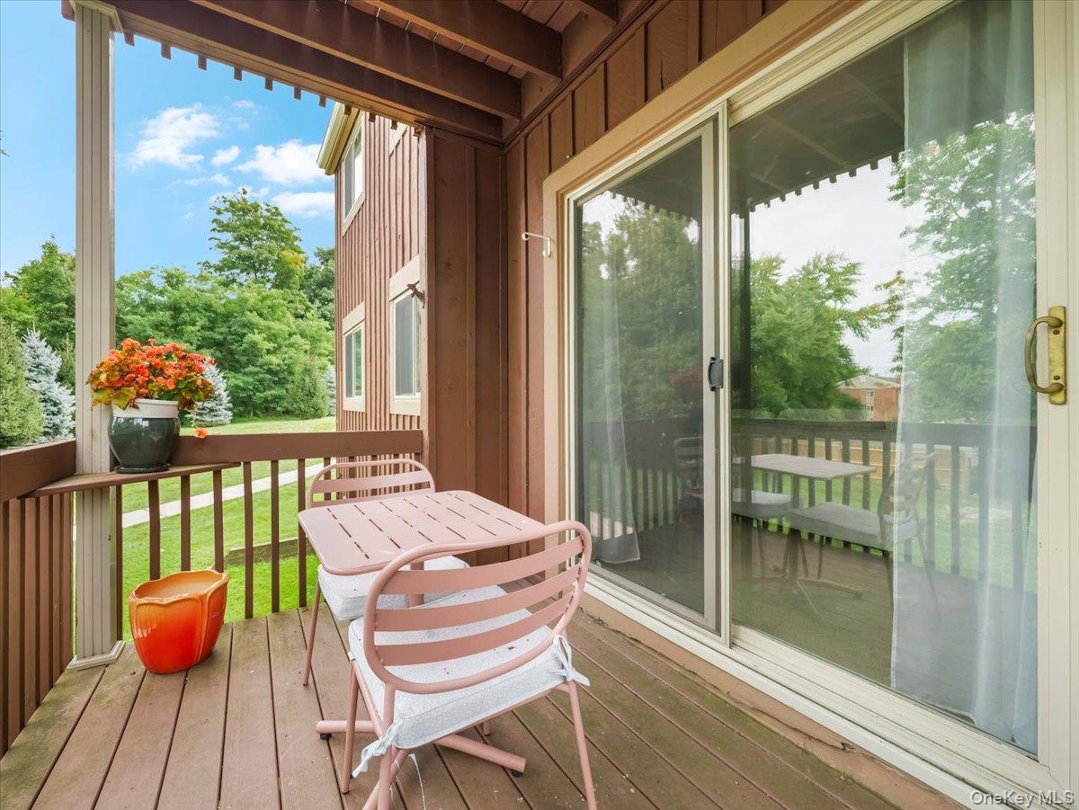 139 Sterling Street, Unit 139 photo 23