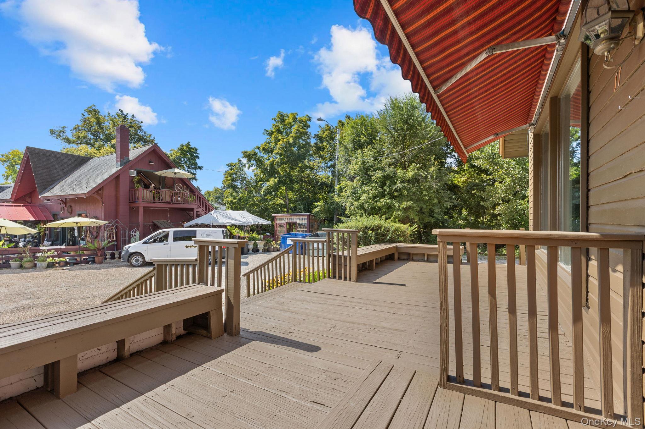 11 Railroad Plaza – For Sale photo 34