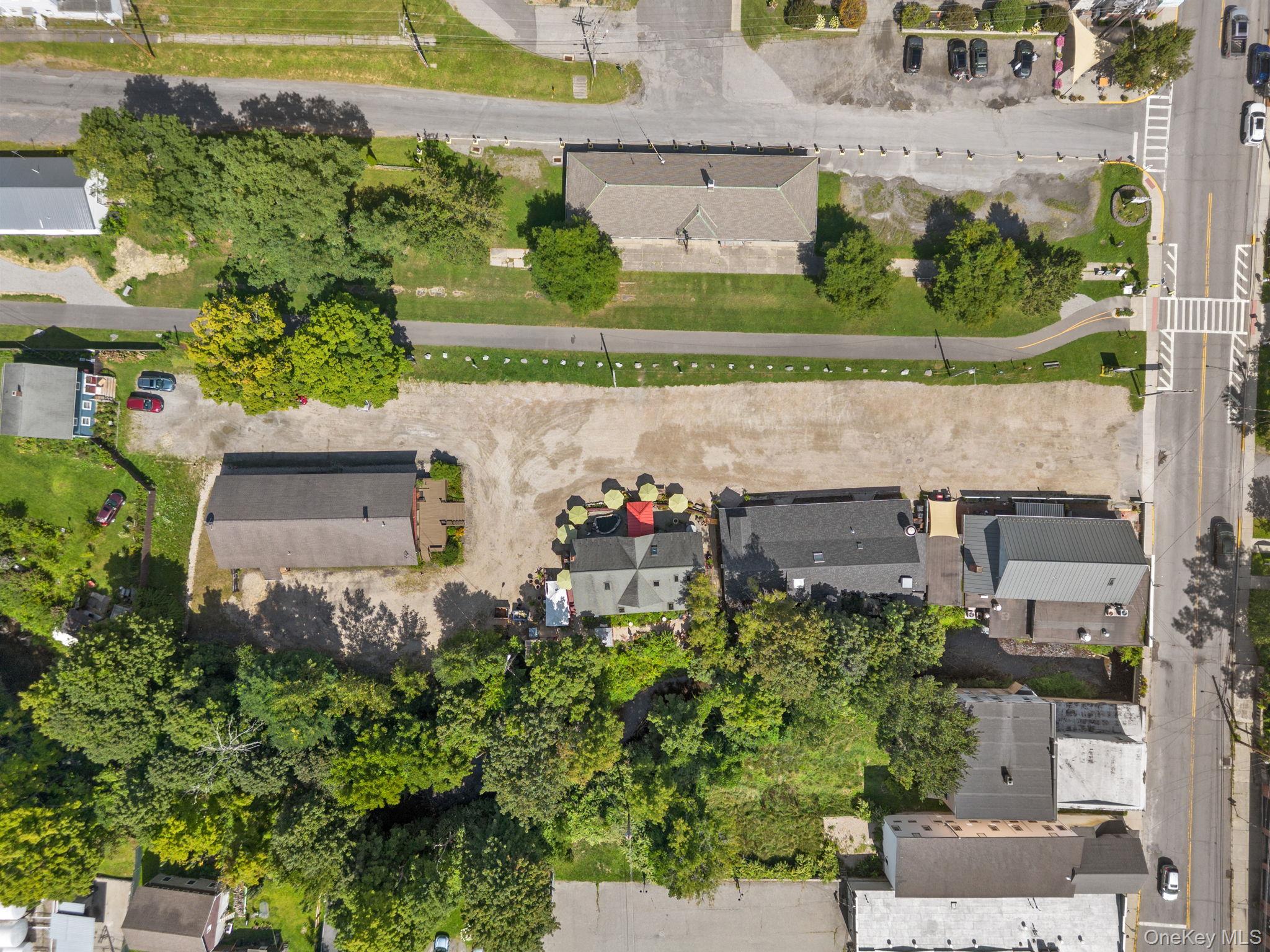 11 Railroad Plaza – For Sale photo 40