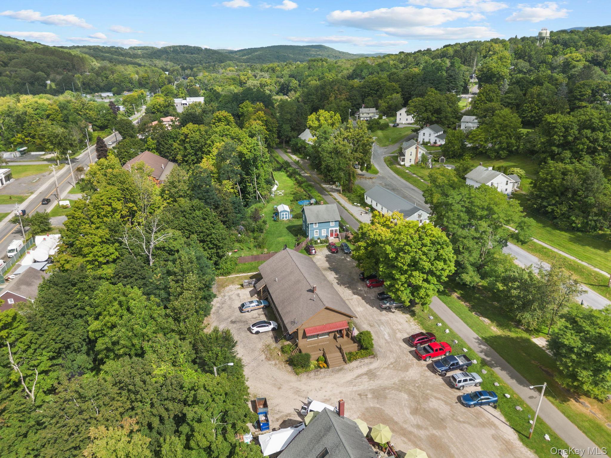 11 Railroad Plaza – For Sale photo 7