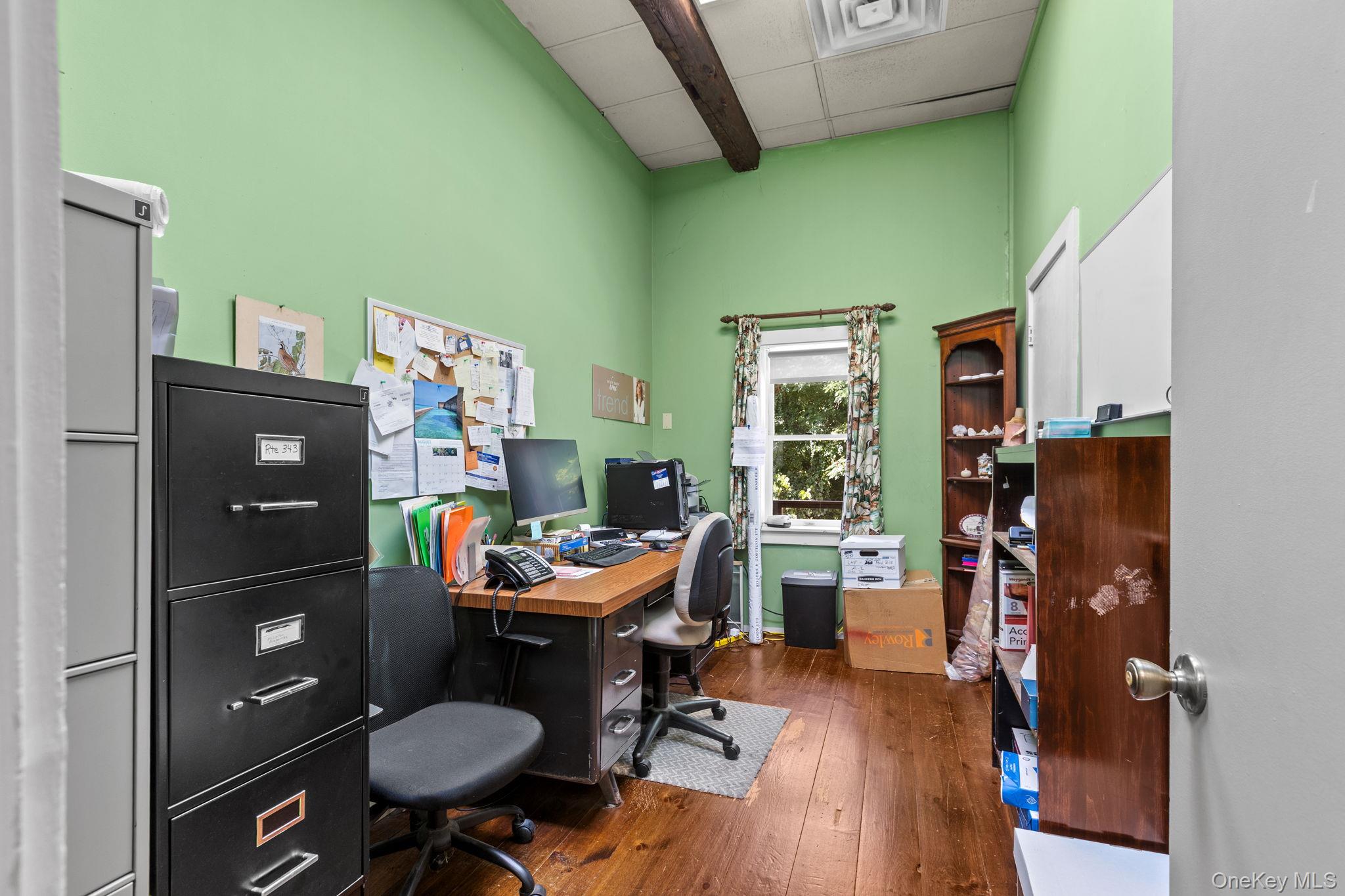 11 Railroad Plaza – For Sale photo 19
