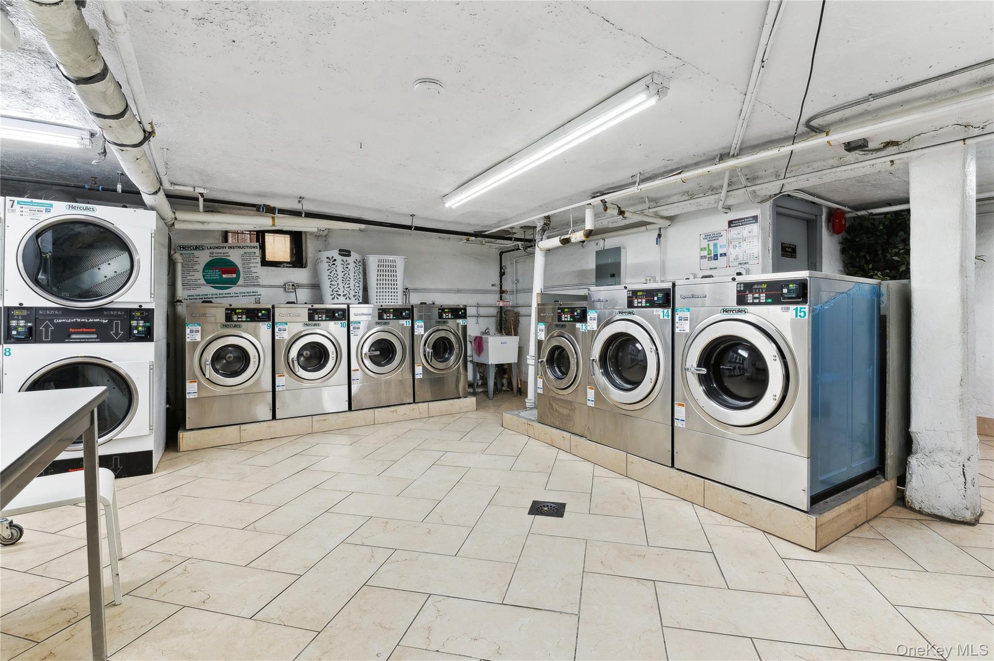 37-21 80 Street, Unit 3M photo 7
